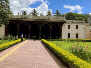 chatgpt image nov 19 2025 11 48 06 am